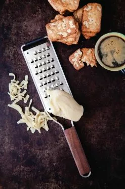 Microplane Master Rivejern Ekstra Grov -Rosti Stegepander Butik 3990 6ba3ca24 0a17 4d6b 9888 8dd4c1acb6e8